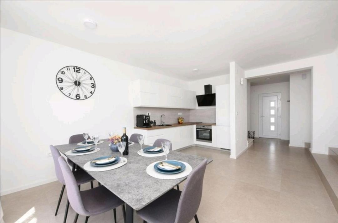 Casa Bianca Apartment Privlaka  Ngoại thất bức ảnh