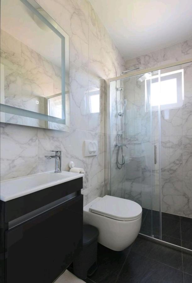 Casa Bianca Apartment Privlaka  Ngoại thất bức ảnh